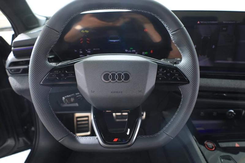 Audi A5 Avant e-hybrid quattro 220 kW