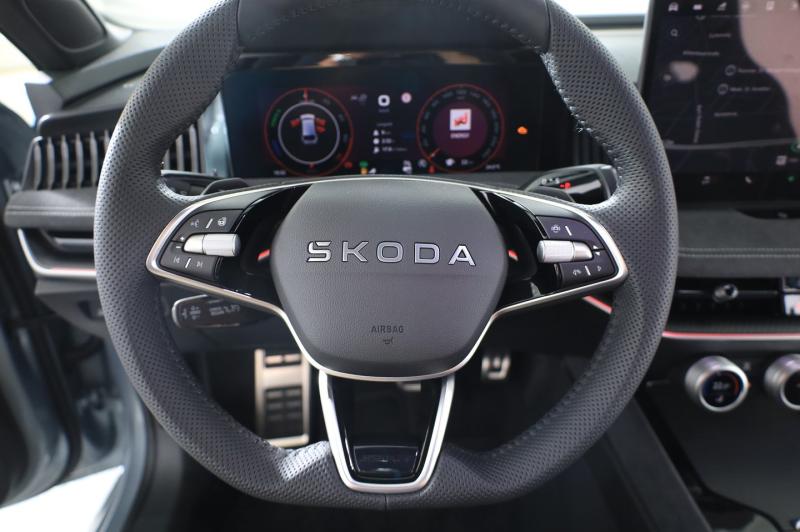 Škoda Superb Combi Sportline iV TSI DSG
