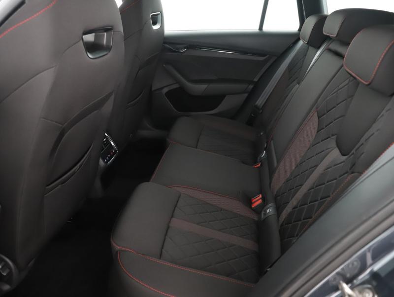 Škoda OCTAVIA Combi RS iV 245 DSG