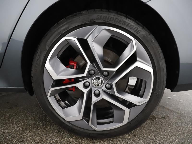 Škoda OCTAVIA Combi RS iV 245 DSG