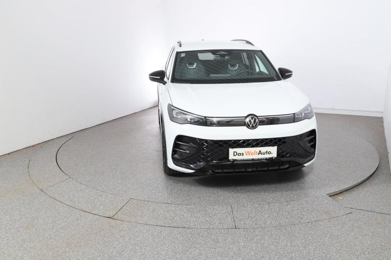VW Tiguan R-Line TDI DSG