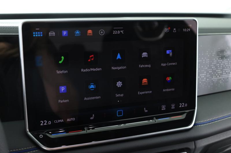 VW Tiguan R-Line TDI DSG