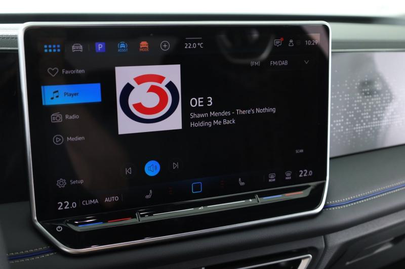 VW Tiguan R-Line TDI DSG