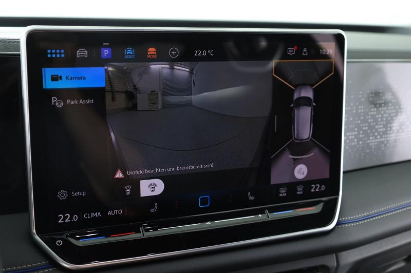 VW Tiguan R-Line TDI DSG