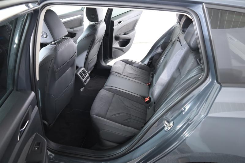 VW Golf Variant Business TSI