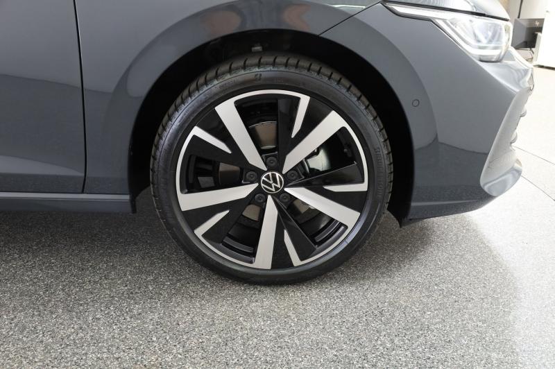 VW Golf Variant Business TSI