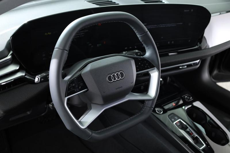 Audi A5 Avant e-hybrid quattro 220 kW