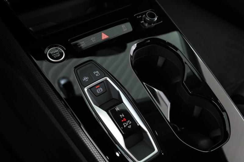 Audi A5 Avant e-hybrid quattro 220 kW