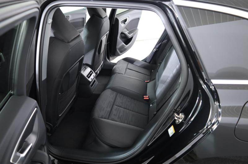 Audi A5 Avant e-hybrid quattro 220 kW