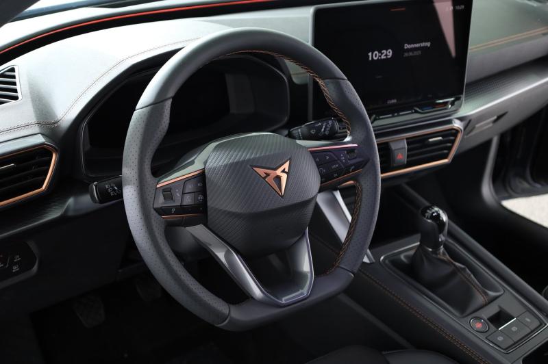 CUPRA Leon 1.5 TSI 150 PS ACT