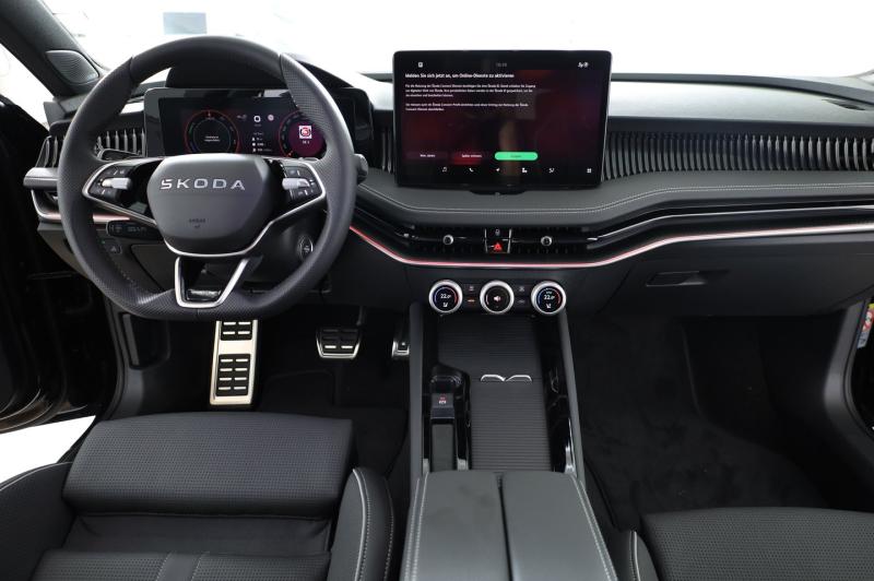 Škoda Superb Combi Sportline iV TSI DSG