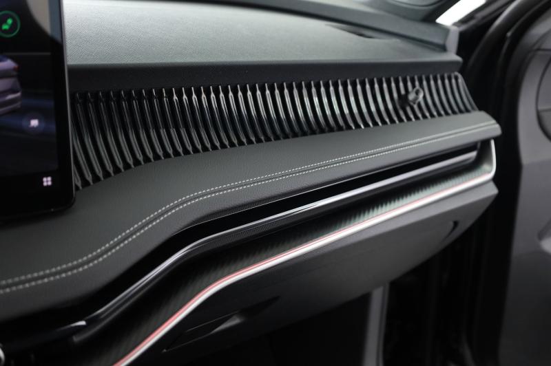 Škoda Superb Combi Sportline iV TSI DSG