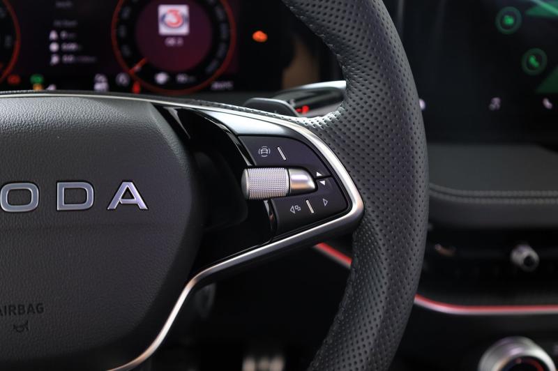 Škoda Superb Combi Sportline iV TSI DSG