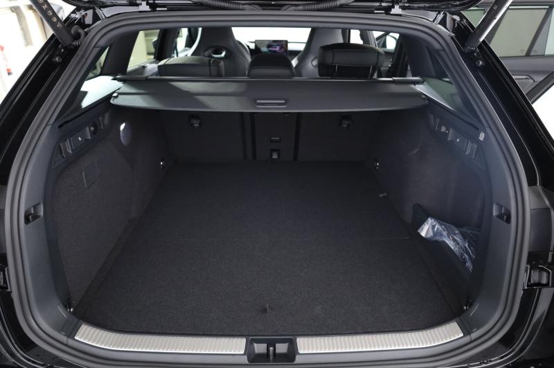 Škoda Superb Combi Sportline iV TSI DSG