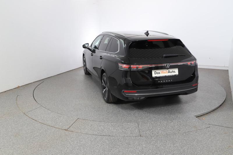 VW Passat Variant Business TDI DSG