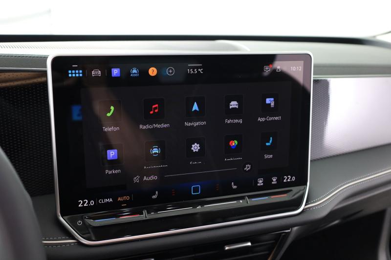 VW Passat Variant Business TDI DSG