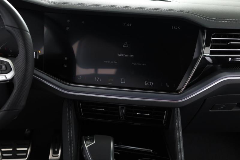 VW Touareg R-Line TDI 4MOTION