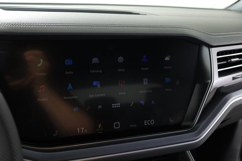 VW Touareg R-Line TDI 4MOTION