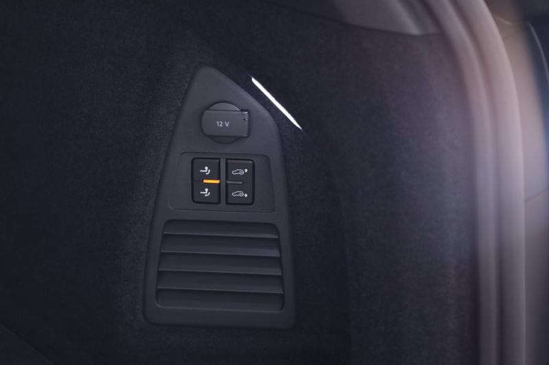 VW Touareg R-Line TDI 4MOTION