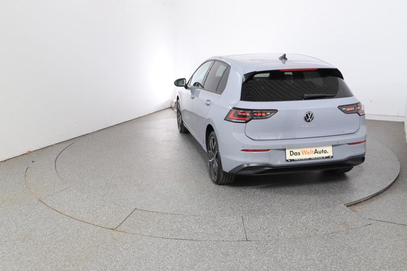 VW Golf Rabbit eHybrid DSG 150 kW