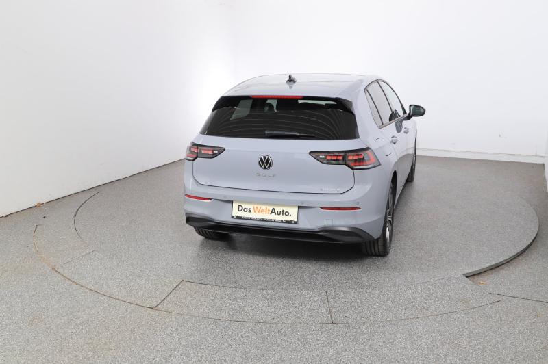 VW Golf Rabbit eHybrid DSG 150 kW