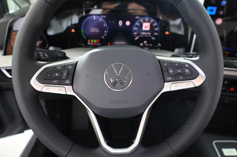 VW Golf Rabbit eHybrid DSG 150 kW