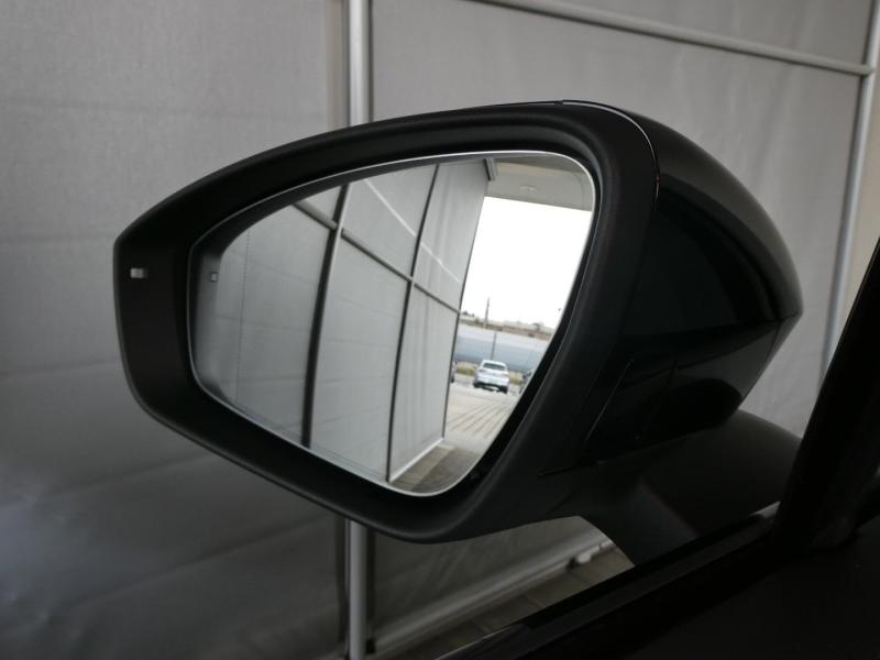 VW Tiguan R-Line TDI DSG