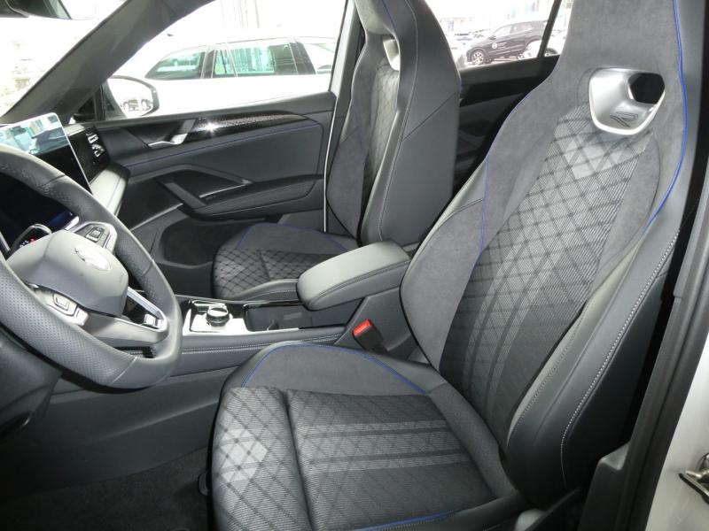 VW Tiguan R-Line TDI DSG
