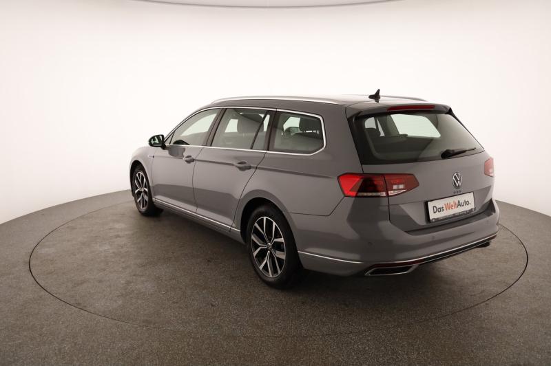 VW Passat GTE Variant