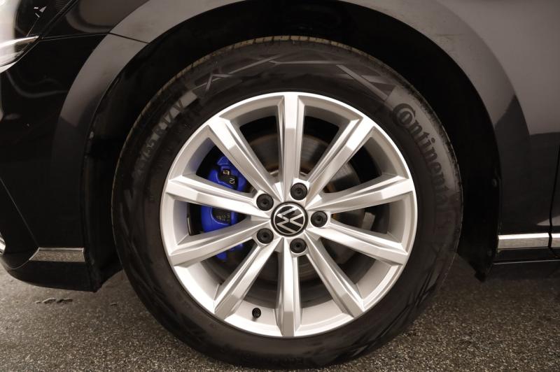 VW Passat GTE Variant