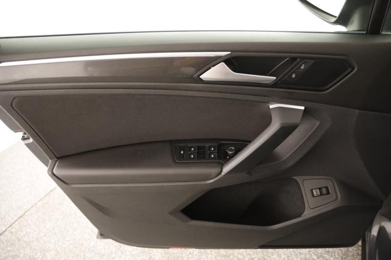VW Tiguan Elegance TDI SCR 4MOTION DSG