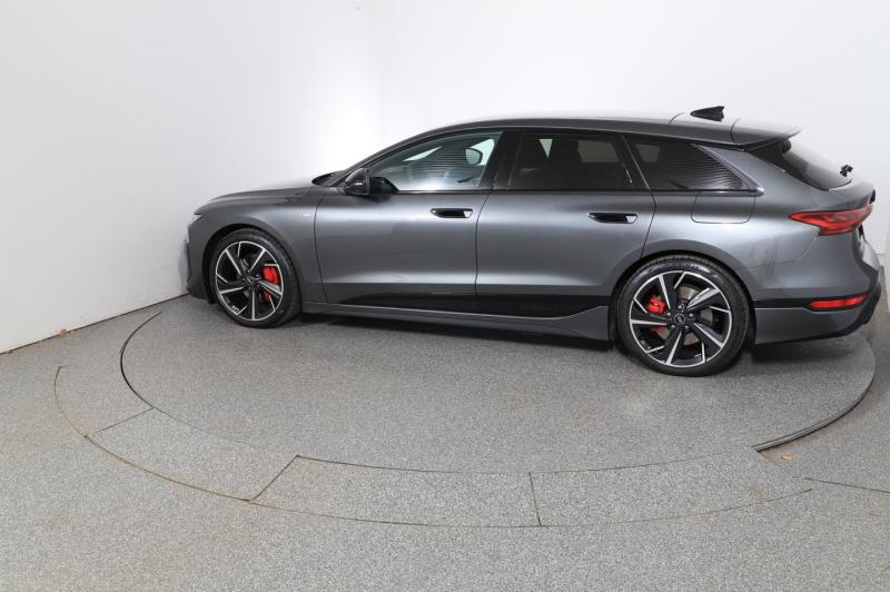 Audi A6 Avant e-tron quattro business