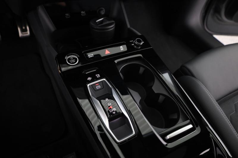 Audi A6 Avant e-tron quattro business