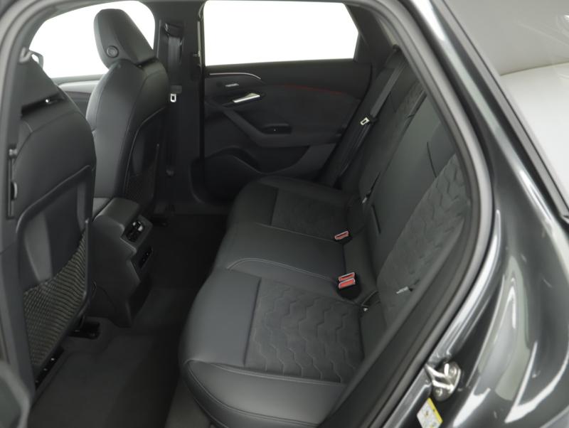 Audi A6 Avant e-tron quattro business