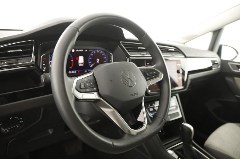 VW Touran Highline TDI DSG