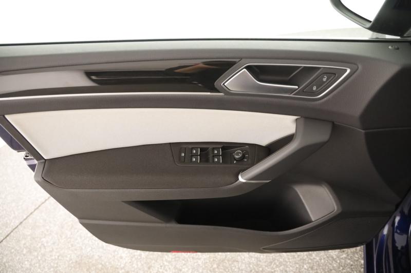 VW Touran Highline TDI DSG