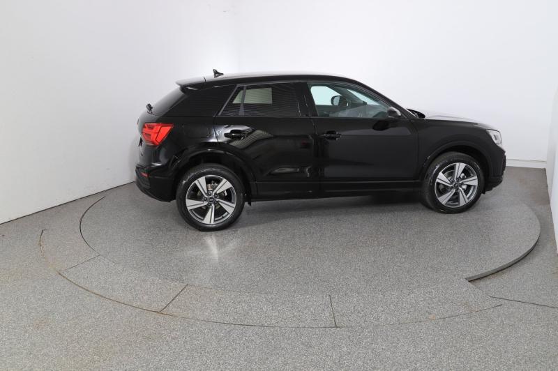 Audi Q2 30 TFSI admired