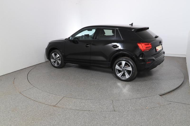 Audi Q2 30 TFSI admired