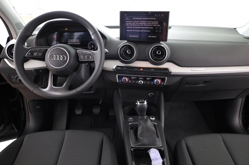 Audi Q2 30 TFSI admired