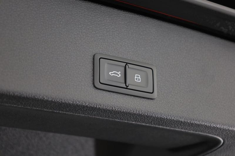 Audi Q2 30 TFSI admired