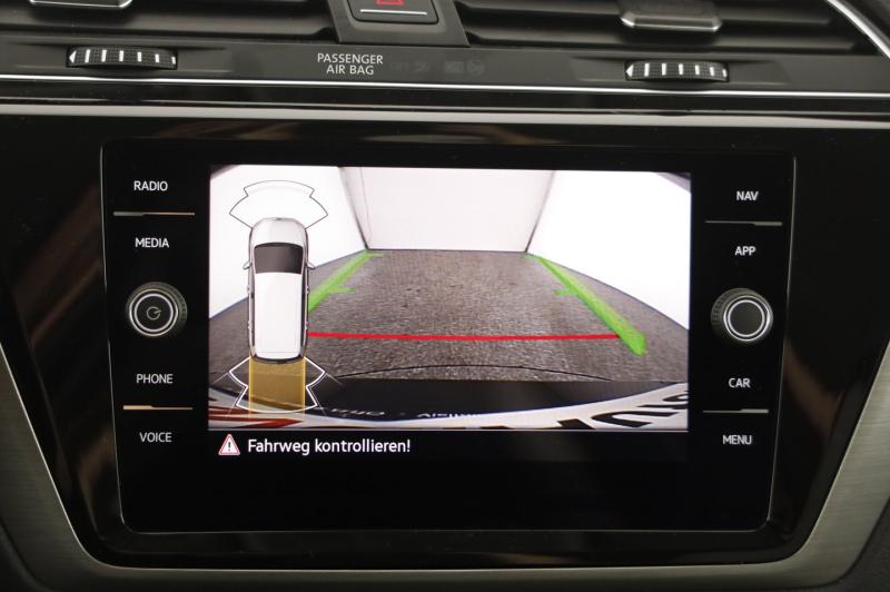 VW Touran Life TSI DSG