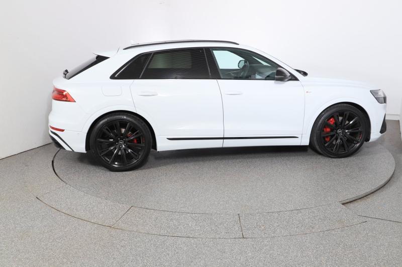 Audi Q8 60 TFSI e quattro
