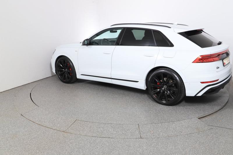 Audi Q8 60 TFSI e quattro