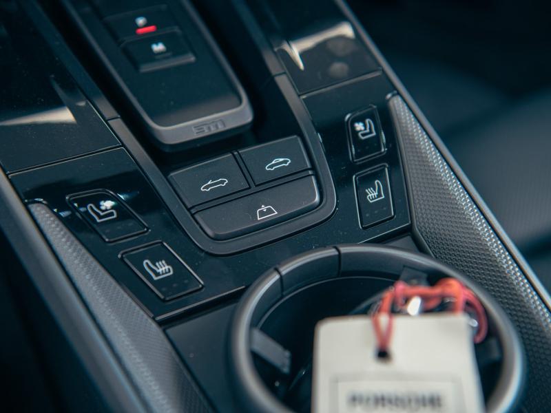 Porsche 911 Carrera Cabriolet