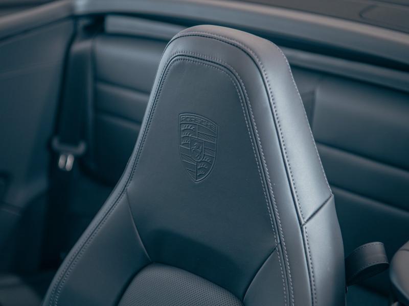 Porsche 911 Carrera Cabriolet