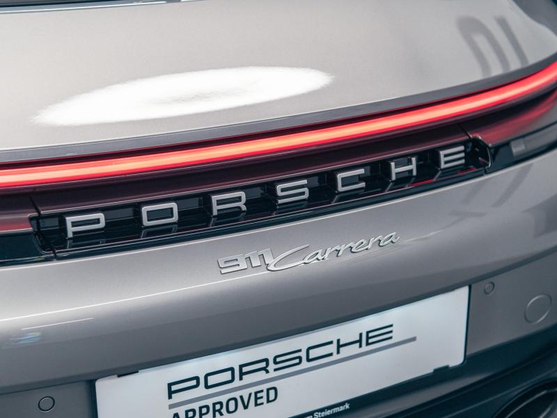 Porsche 911 Carrera Cabriolet