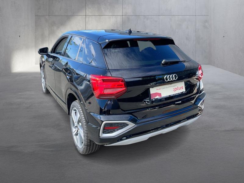 Audi Q2 30 TFSI admired