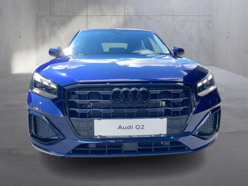 Audi Q2 30 TFSI admired
