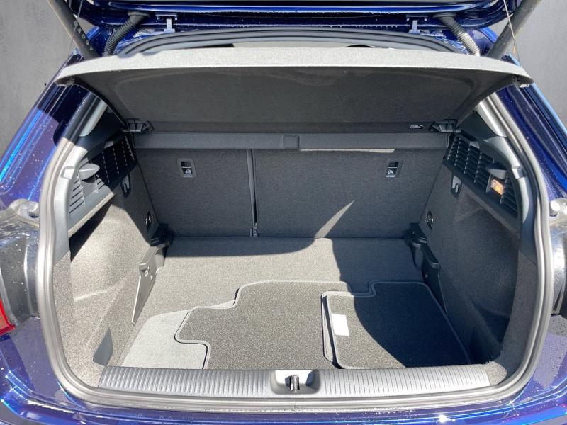 Audi Q2 30 TFSI admired