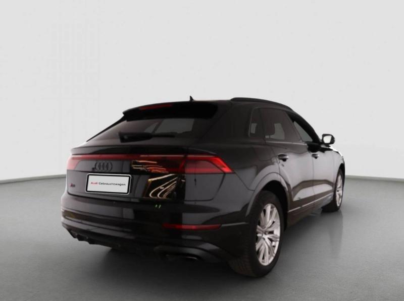 Audi Q8 55 TFSI quattro